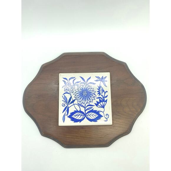 Handmade Wooden Wall Plaque Trivet‎ with Blue white tile - Picture 2 of 8